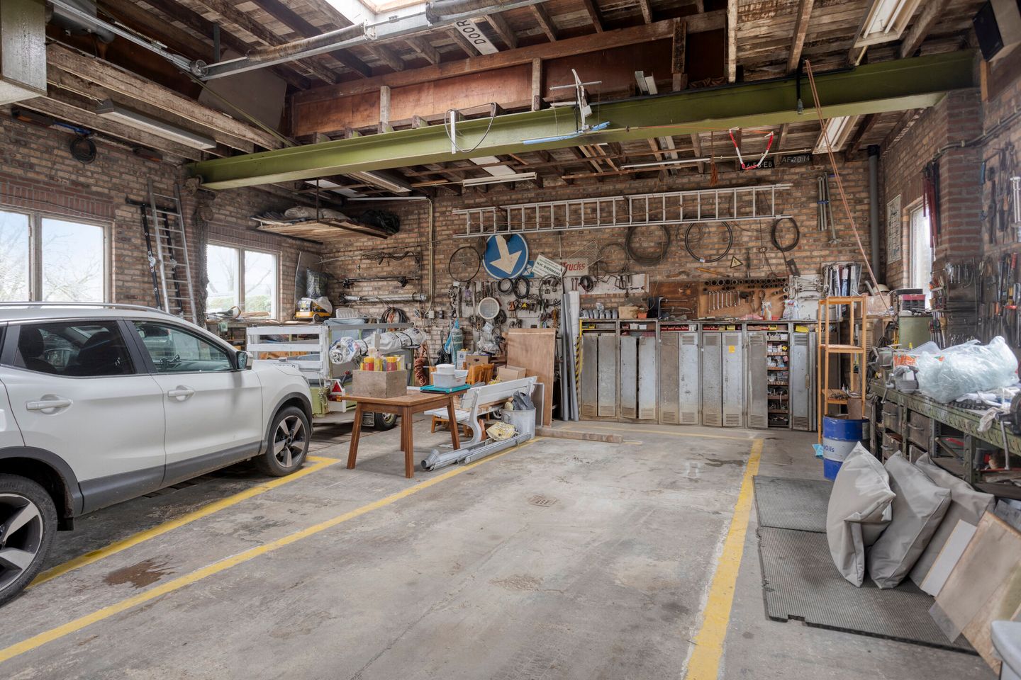 Photo 34 of Meesweg 8