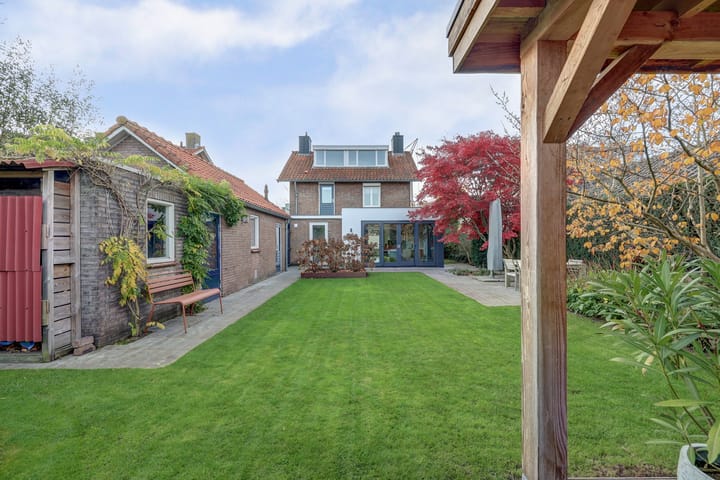 Foto 2 van Deken van Baarstraat 45