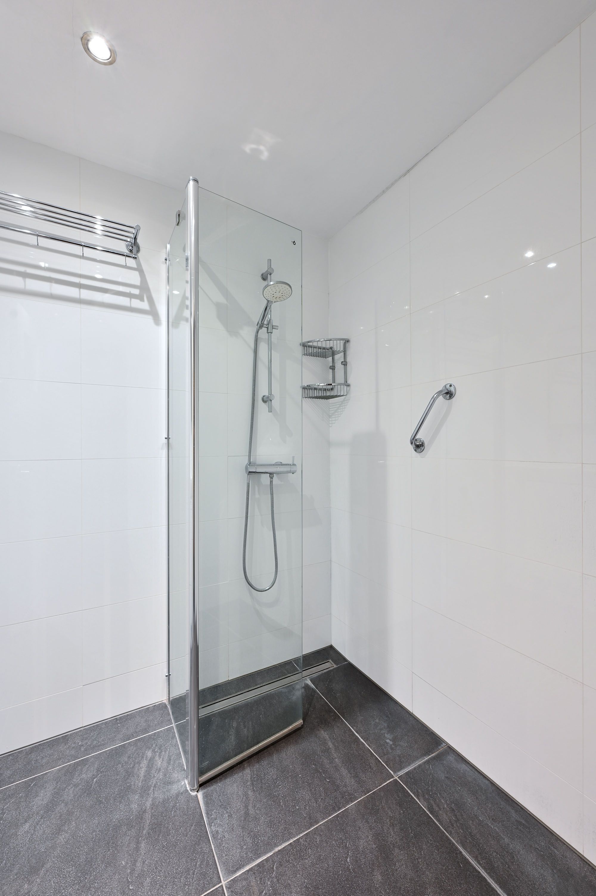 Foto 18 van Van Nijenrodeweg 528