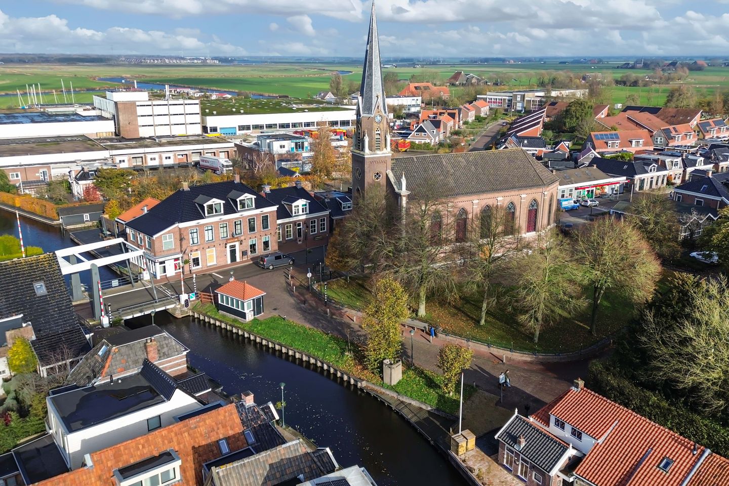 Foto 49 van Kerkbuurt 23