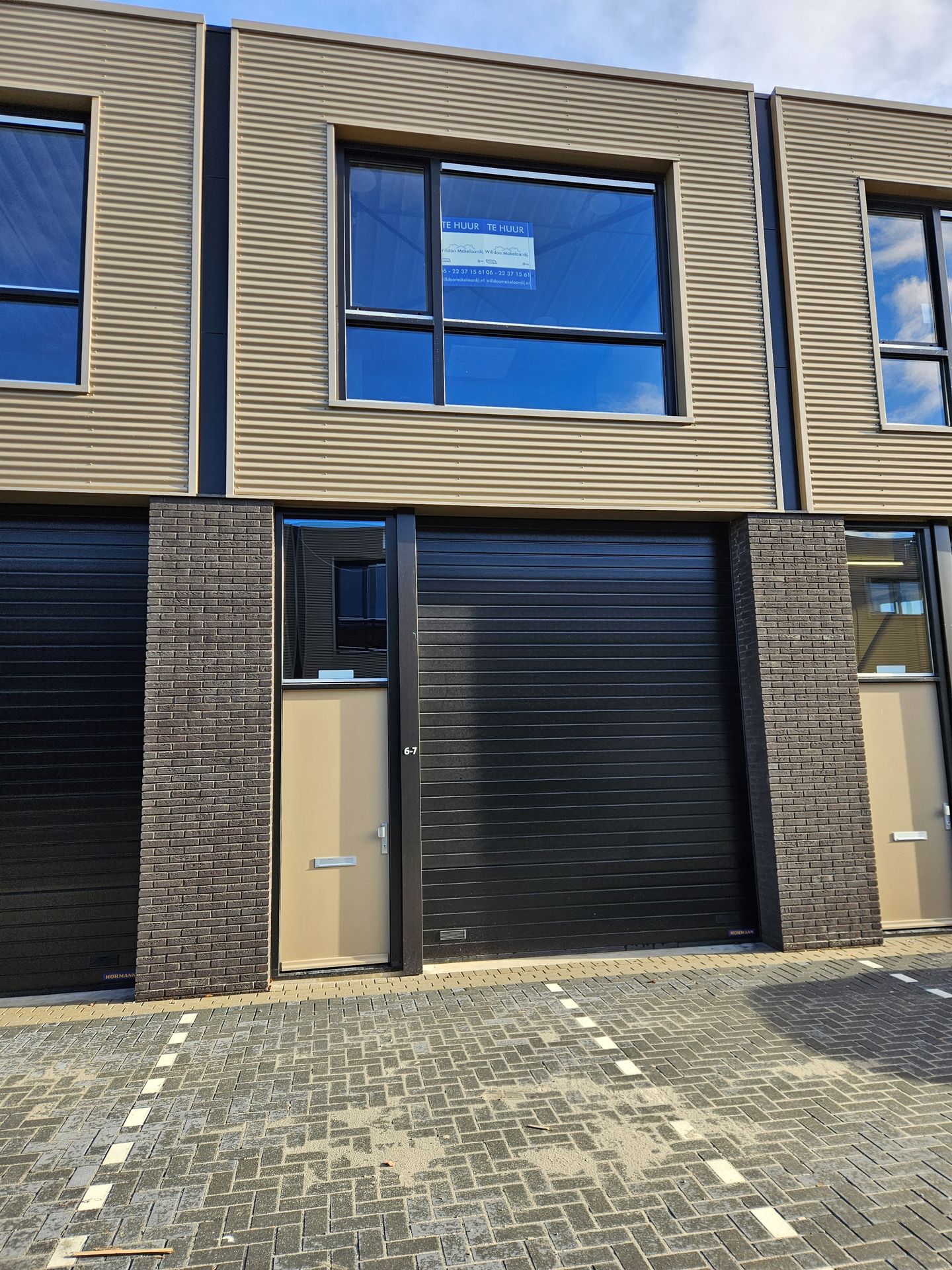 View photo 2 of Archimedesbaan 6-7