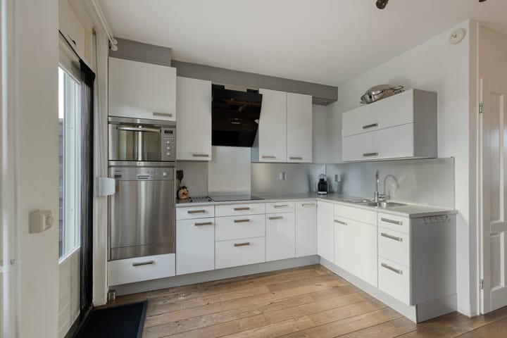 Photo 16 of Maria Koijenhof 43