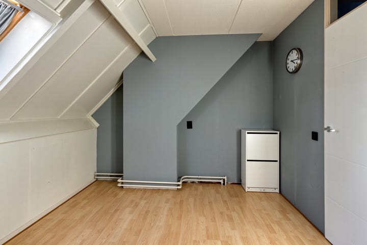 Photo 32 of Maria Koijenhof 43