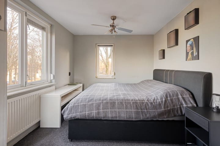 Photo 28 of Maria Koijenhof 43