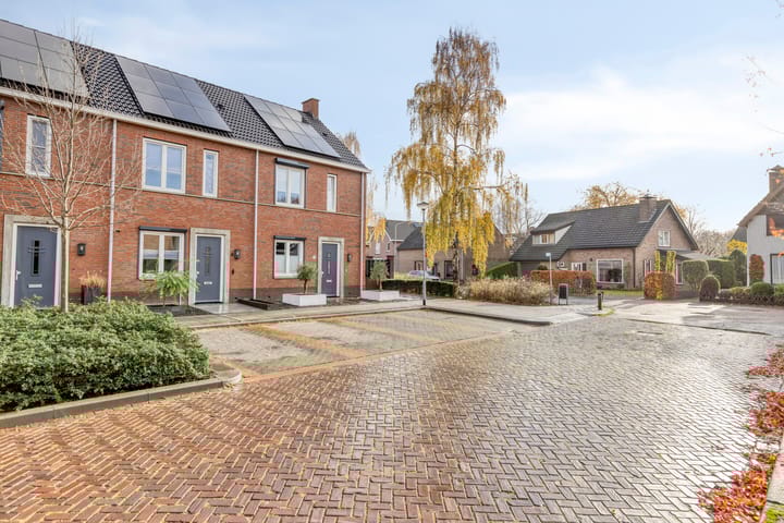 Foto 4 van Kastanjelaan 4