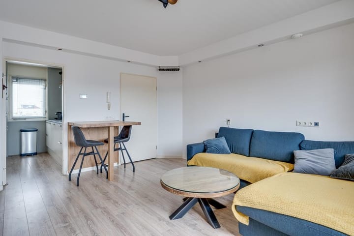 Foto 10 van Velmolenweg 67