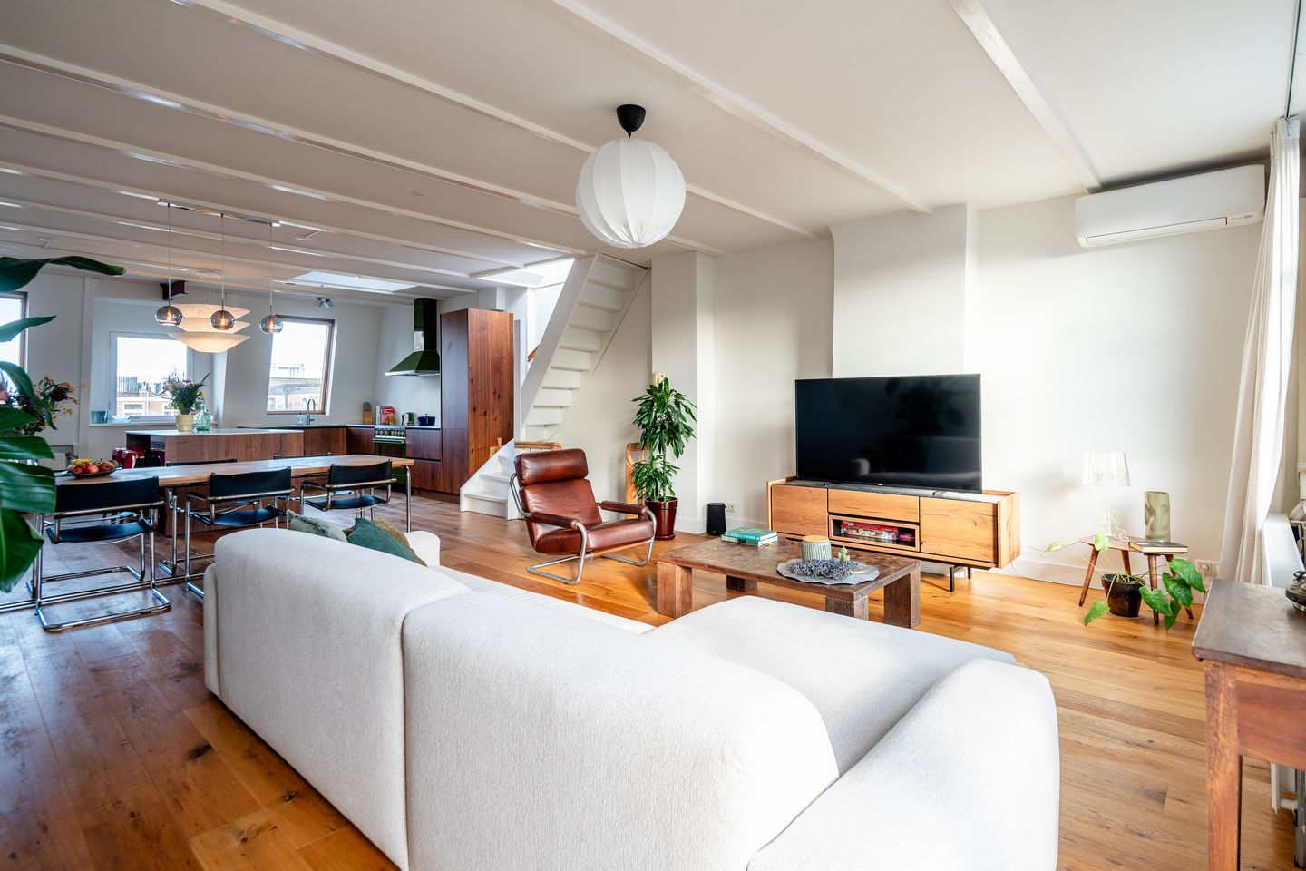 Foto 20 van Derde Helmersstraat 23-3