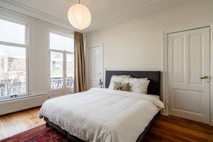 Photo 33 of Derde Helmersstraat 23-3