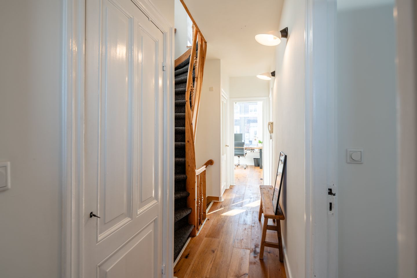 Foto 44 van Derde Helmersstraat 23-3