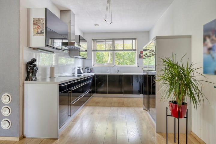 Foto 8 van Ikesingel 11