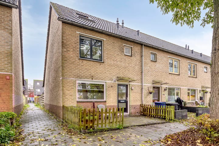 Photo 1 of Daniël Stalpaertstraat 21