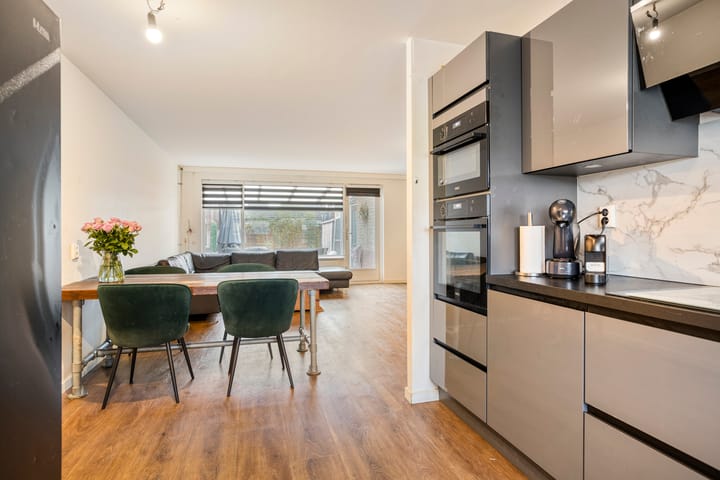 Photo 14 of Daniël Stalpaertstraat 21