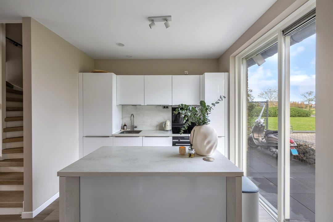 Foto 2 van Dotterbloemhof 14