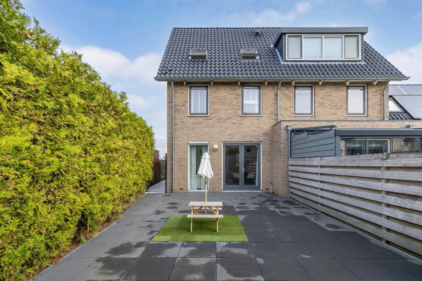 Foto 19 van Dotterbloemhof 14