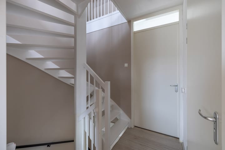 Foto 23 van Dotterbloemhof 14