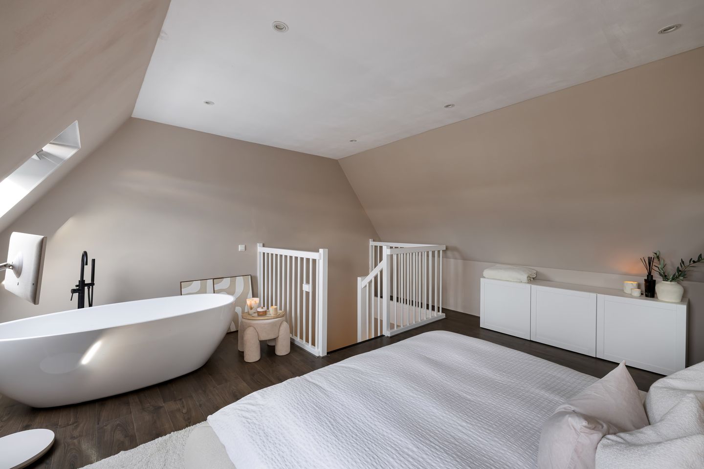 Foto 35 van Dotterbloemhof 14