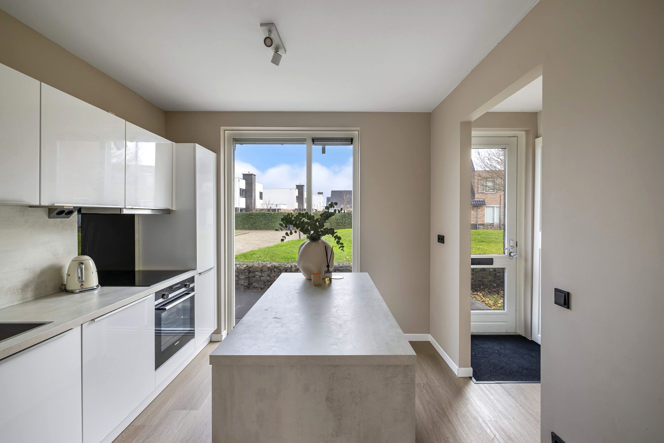 Foto 6 van Dotterbloemhof 14