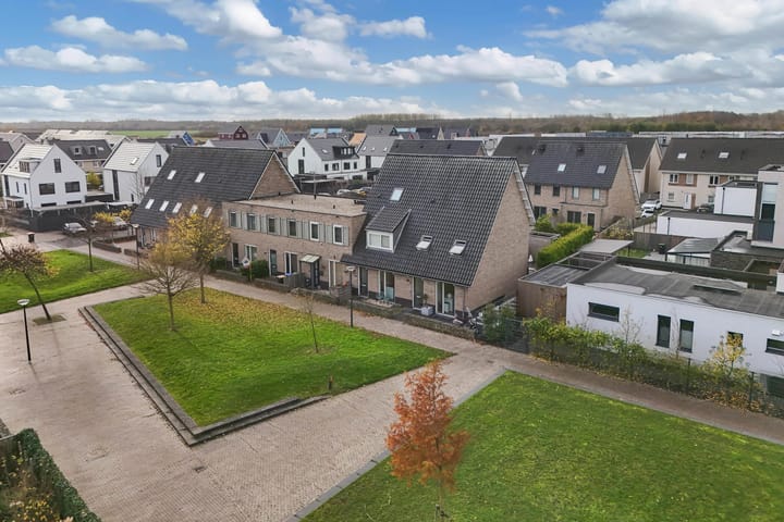 Foto 41 van Dotterbloemhof 14