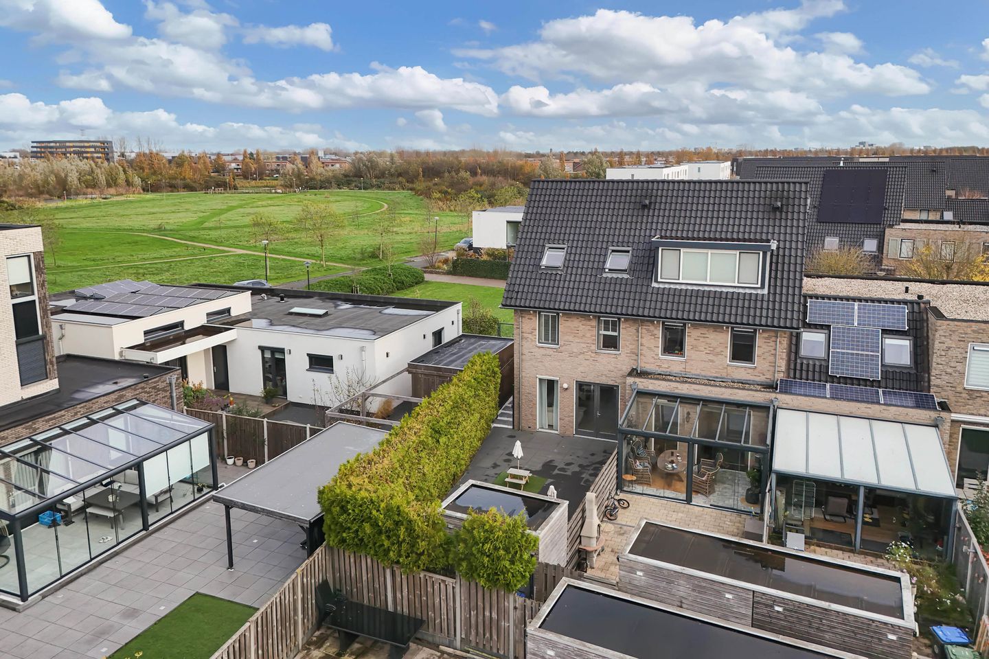 Foto 44 van Dotterbloemhof 14