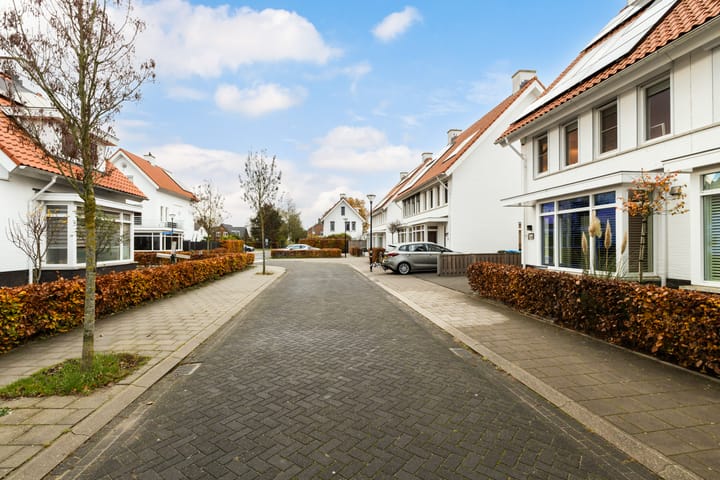 Photo 34 of Dominee Beensstraat 9