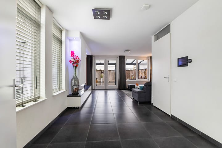 Photo 10 of Dominee Beensstraat 9