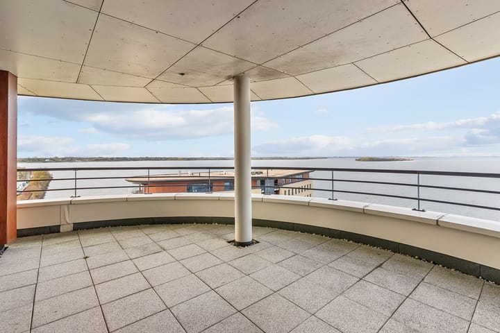 Photo 4 of Marinaweg 91