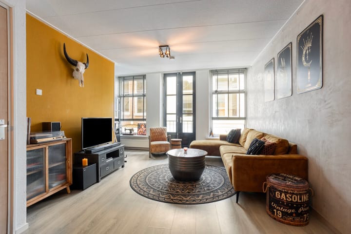 Photo 7 of Poststraat 28