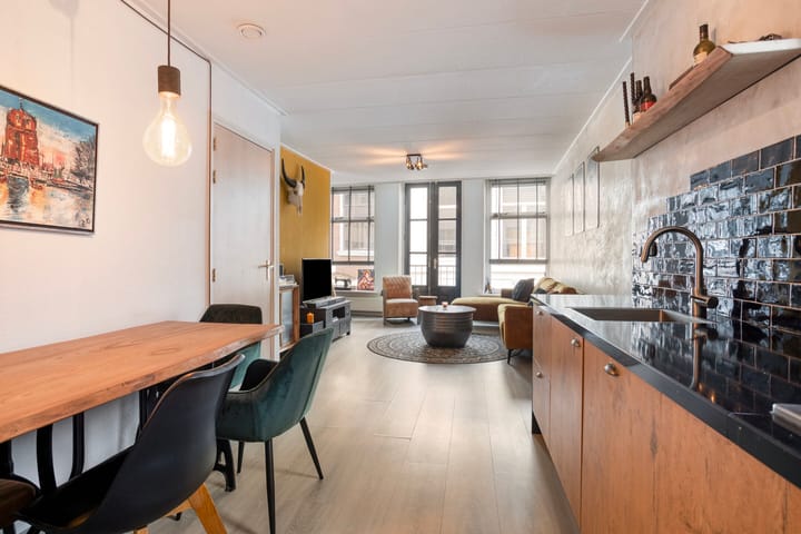 Photo 12 of Poststraat 28