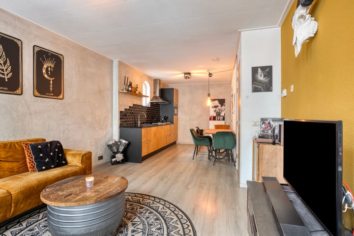 Photo 13 of Poststraat 28