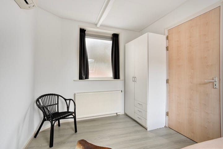 Photo 20 of Poststraat 28