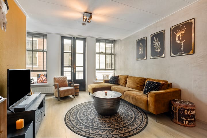 Photo 9 of Poststraat 28