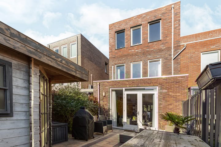 Photo 2 of Hebatstraat 26