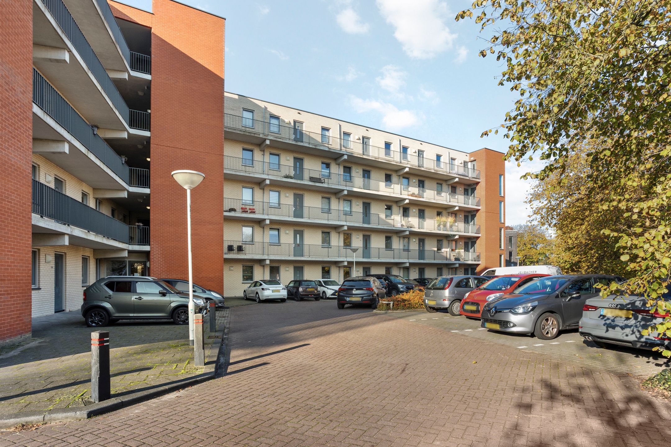 Foto 24 van Bijdorplaan 414