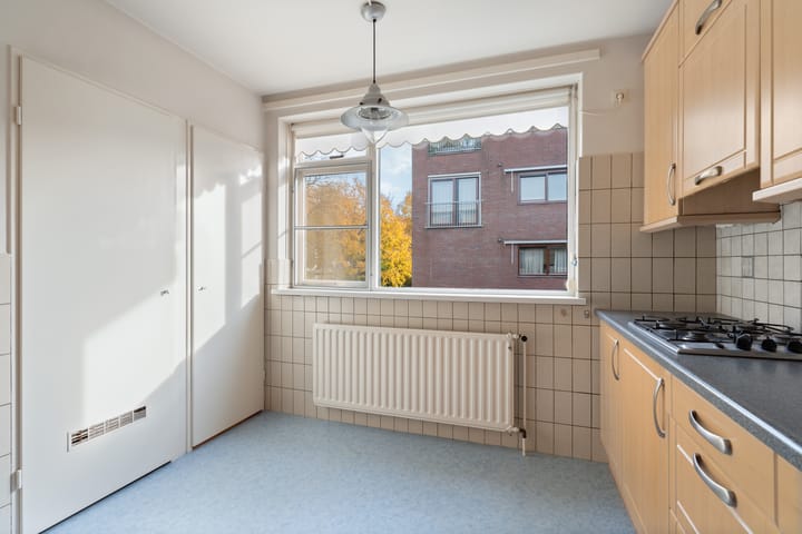 Photo 18 of Parkstraat 15