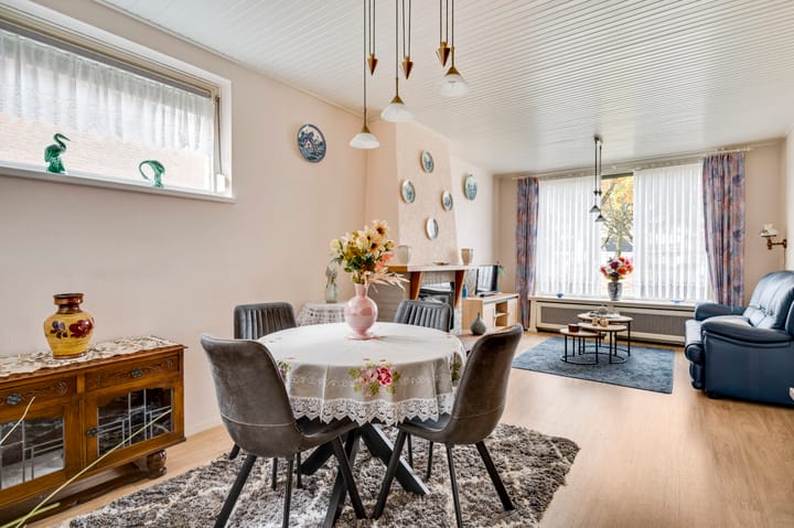 Photo 2 of Herenslagstraat 30