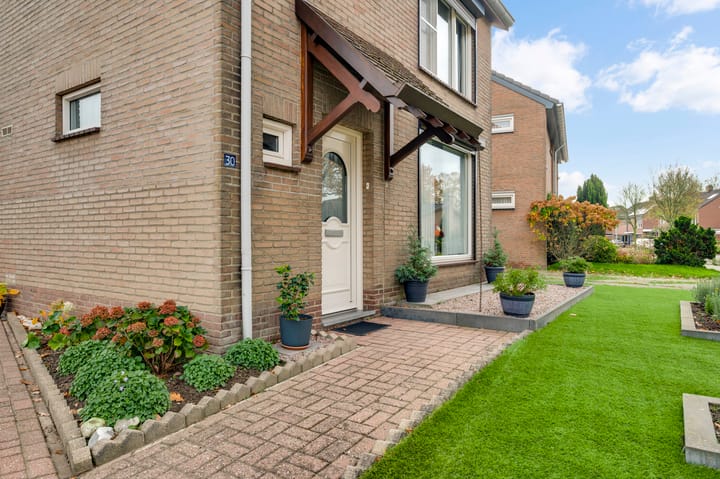 Photo 10 of Herenslagstraat 30
