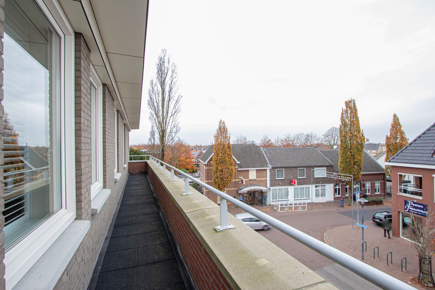 Foto 35 van Stationsstraat 17-C