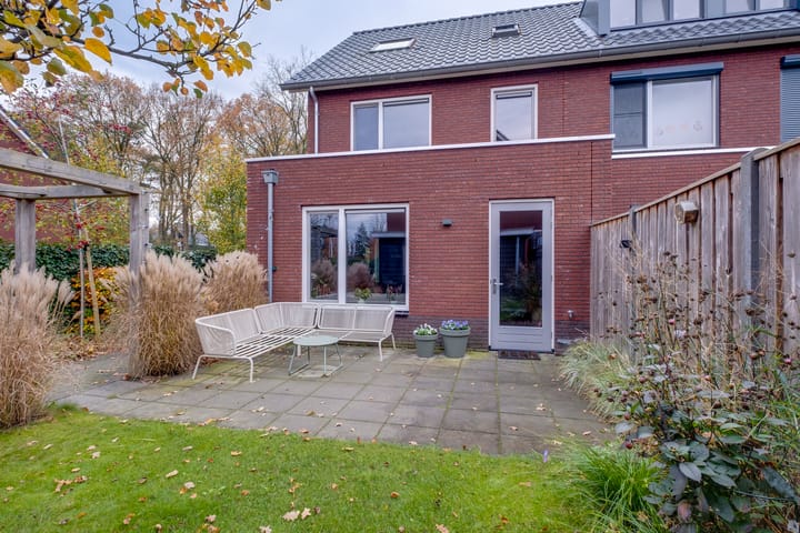 Photo 3 of Het Hazenveld 56