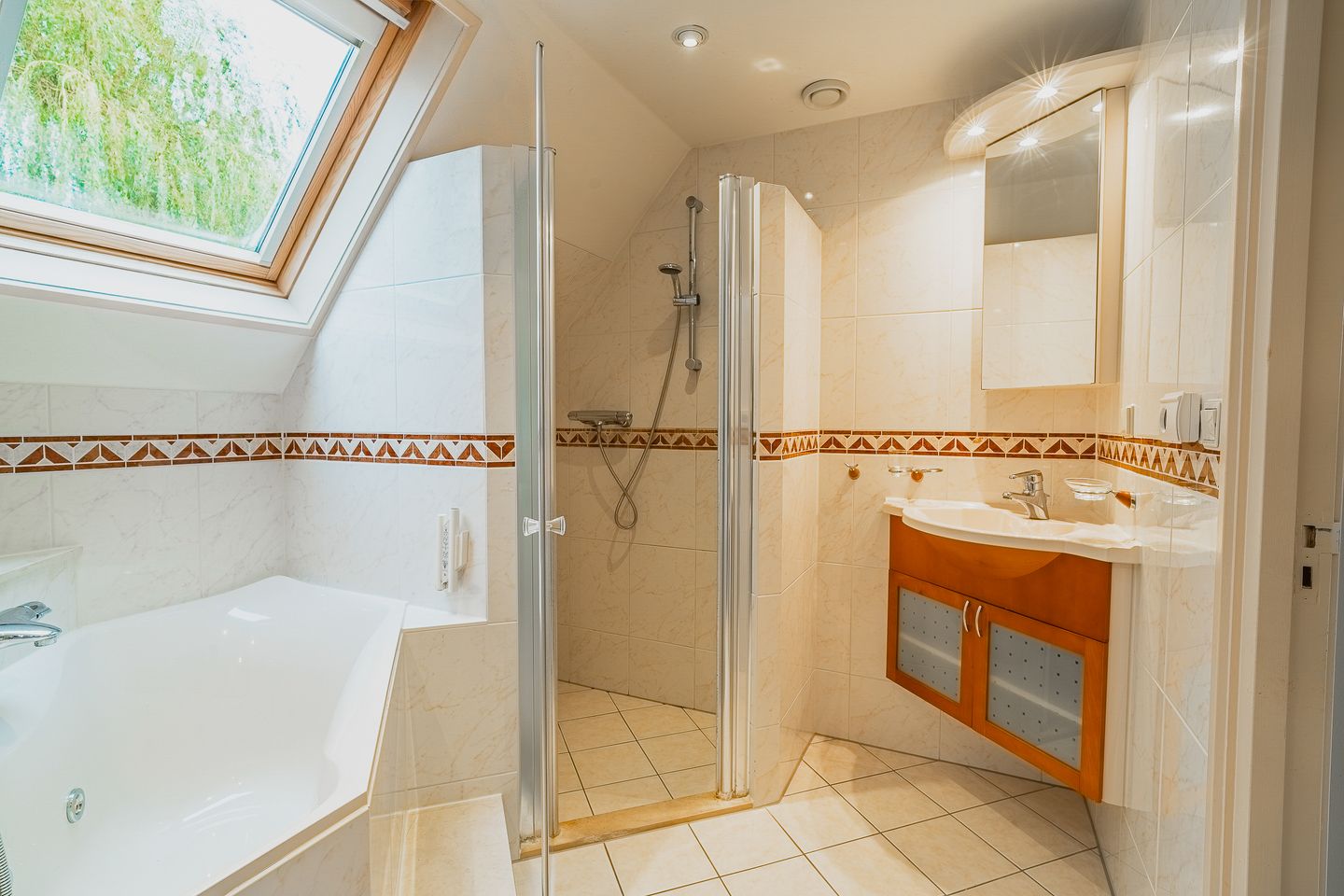 Foto 35 van Wilgenkade 10