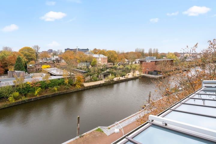 Photo 36 of Entrepotdok 127