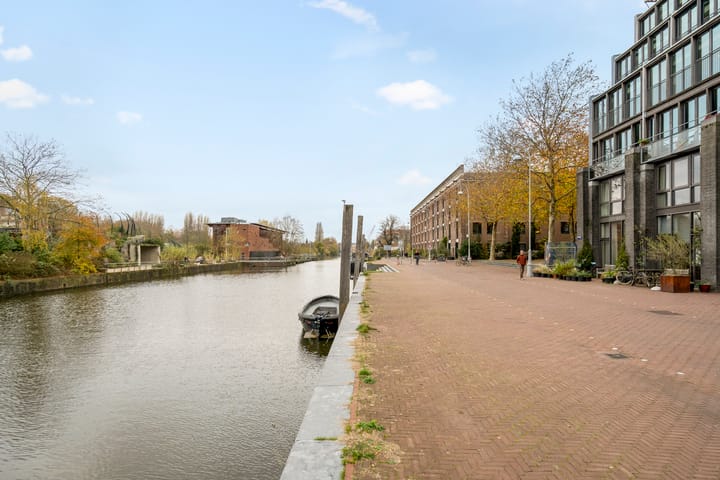 Photo 43 of Entrepotdok 127