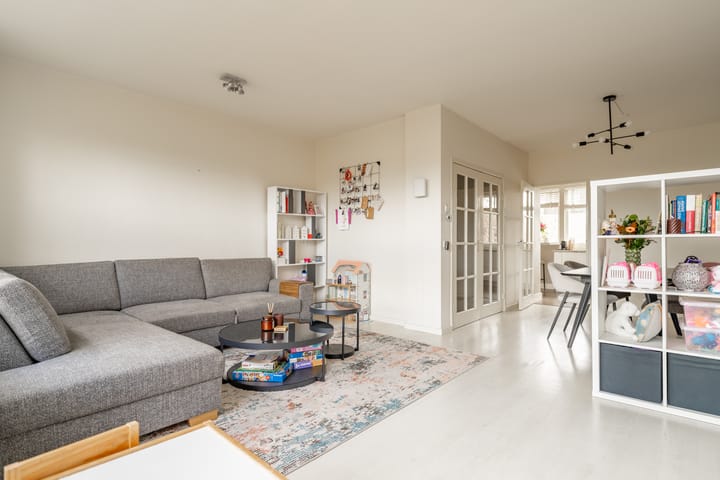 Photo 20 of Van den Berghlaan 461