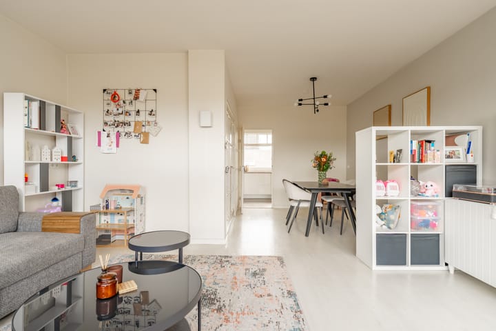 Photo 21 of Van den Berghlaan 461