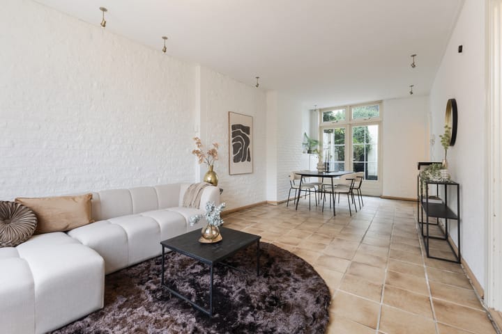 Photo 2 of Violierstraat 10