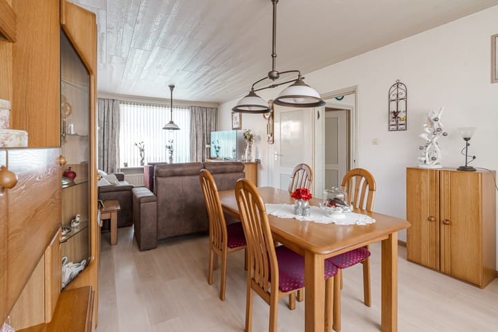 Photo 15 of Frederiksweg 18