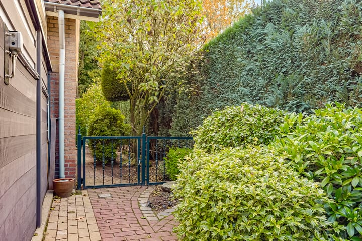 Photo 32 of Frederiksweg 18