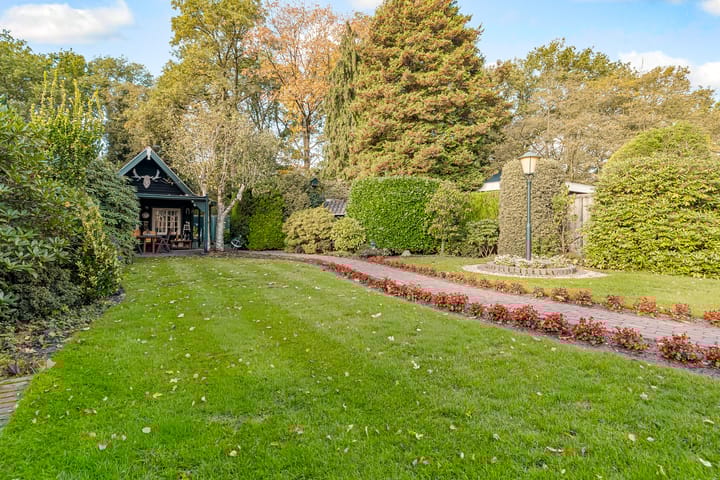 Photo 38 of Frederiksweg 18