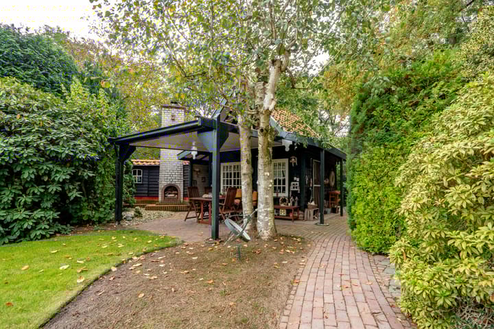 Photo 41 of Frederiksweg 18