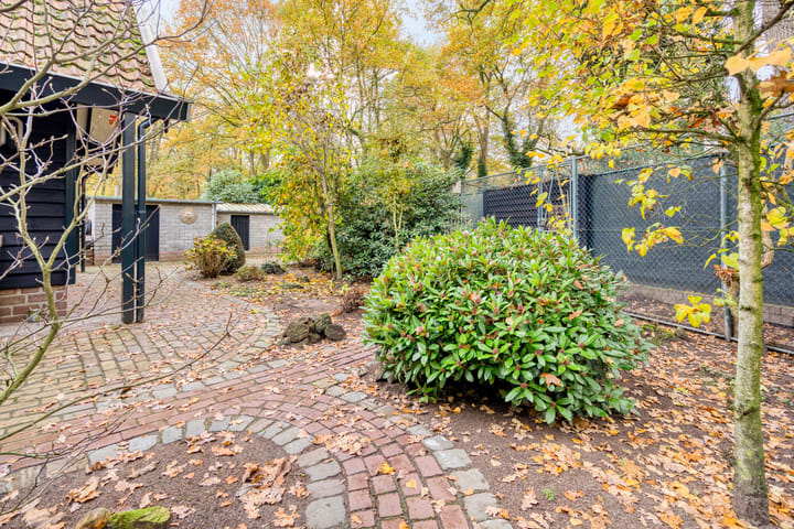 Photo 56 of Frederiksweg 18