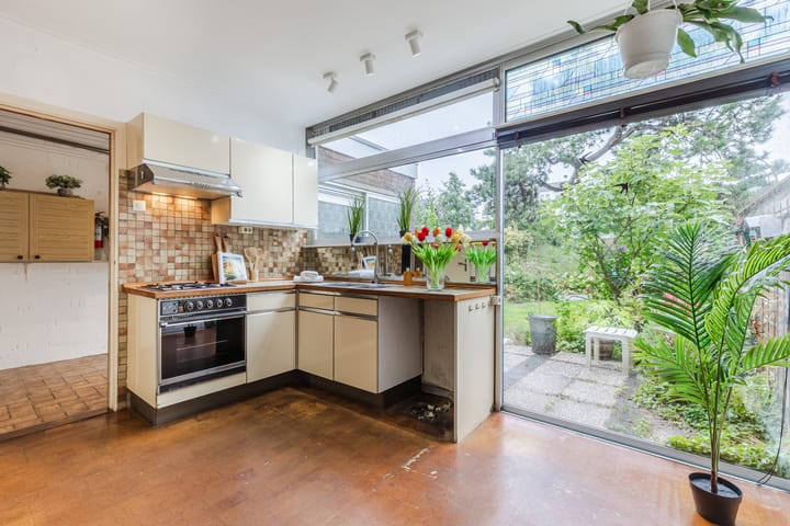 Foto 20 van Roerdompstraat 37